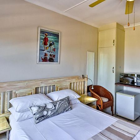 Zuider Zee pensión Ballito Exterior foto